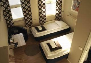 Metro Hotelli 3*